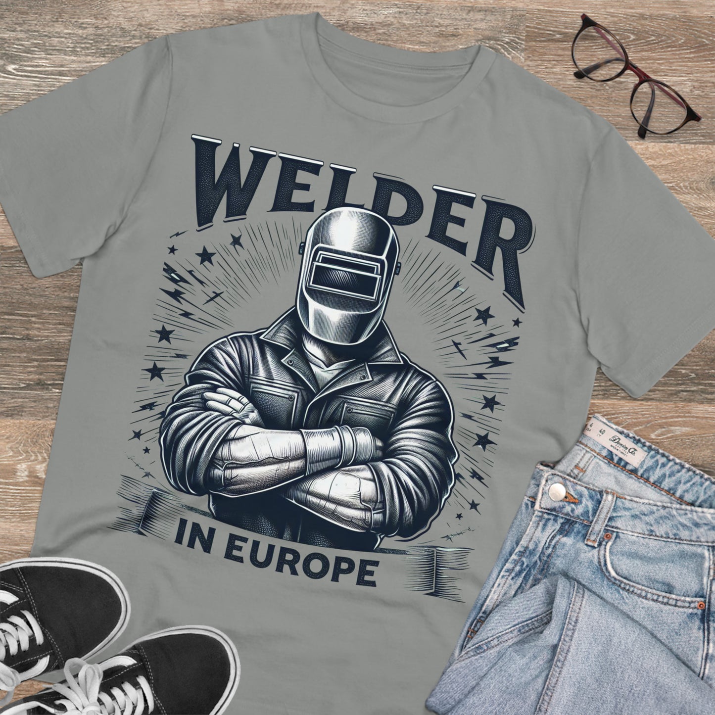 Welder in Europe T-shirt  / Organic Creator T-shirt - Unisex